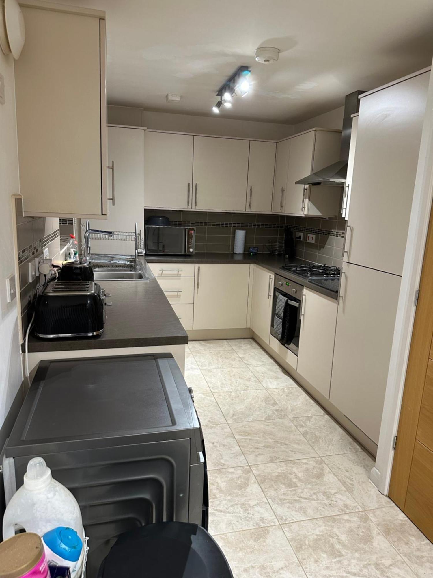 Cosy Double Bedroom In Newcastle Upon Tyne - Access To Shared Kitchen, Shared Lounge And Shared Conservatory Areas Inc Sky Tv And Netflix Ngoại thất bức ảnh