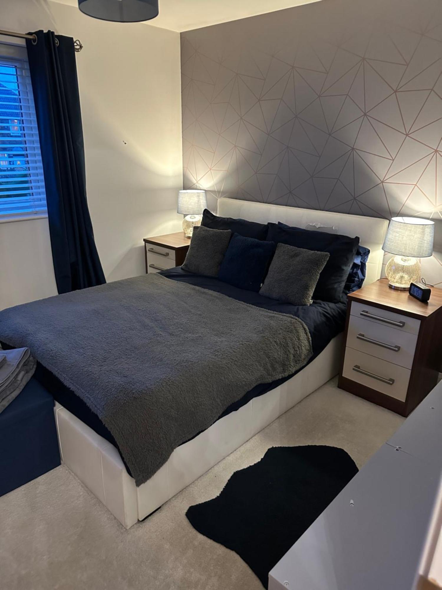 Cosy Double Bedroom In Newcastle Upon Tyne - Access To Shared Kitchen, Shared Lounge And Shared Conservatory Areas Inc Sky Tv And Netflix Ngoại thất bức ảnh